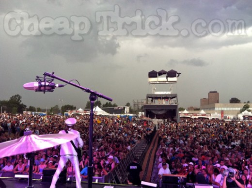 El grupo Cheap Trick, unos instantes antes del suceso